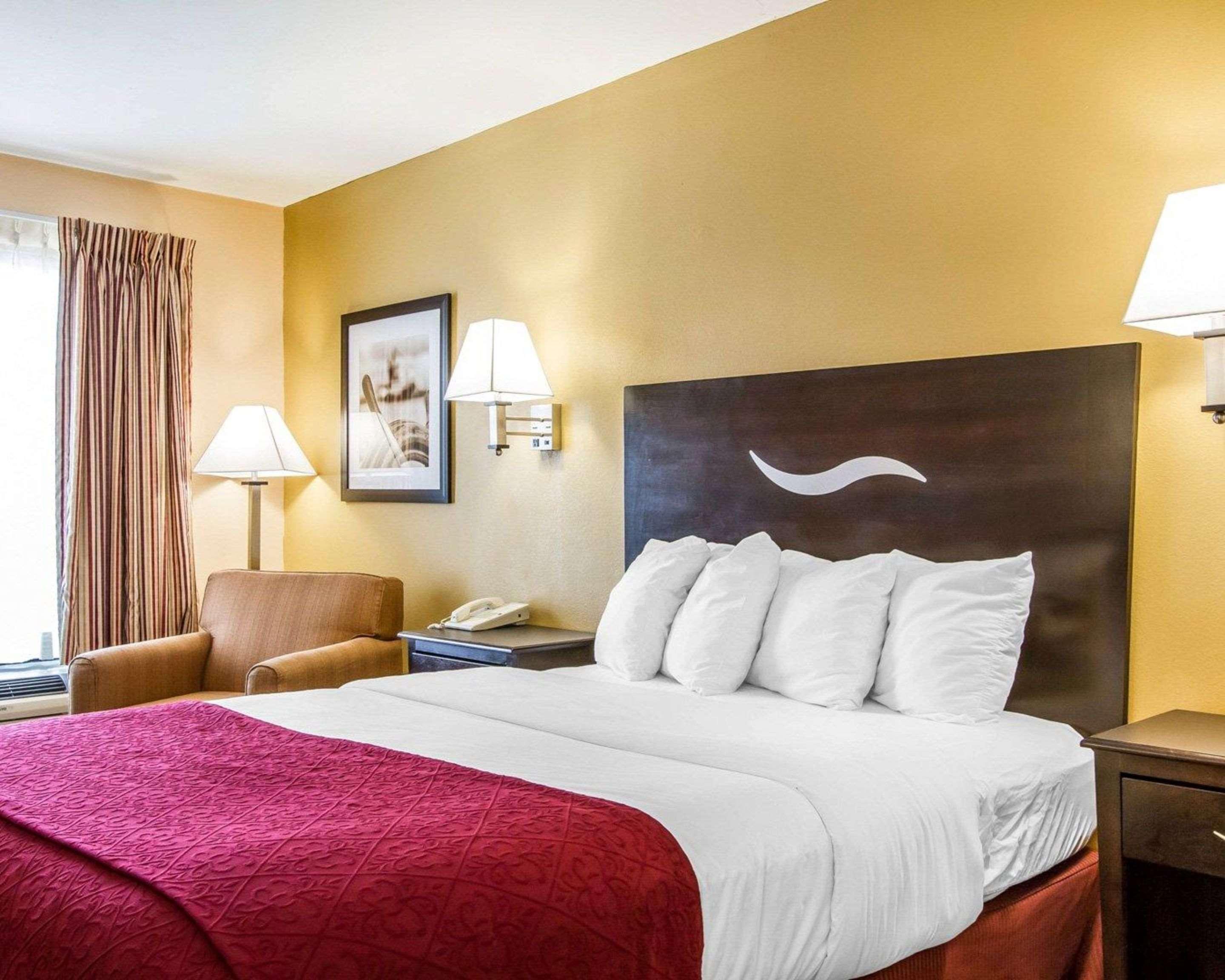 Quality Inn Foley Exteriör bild
