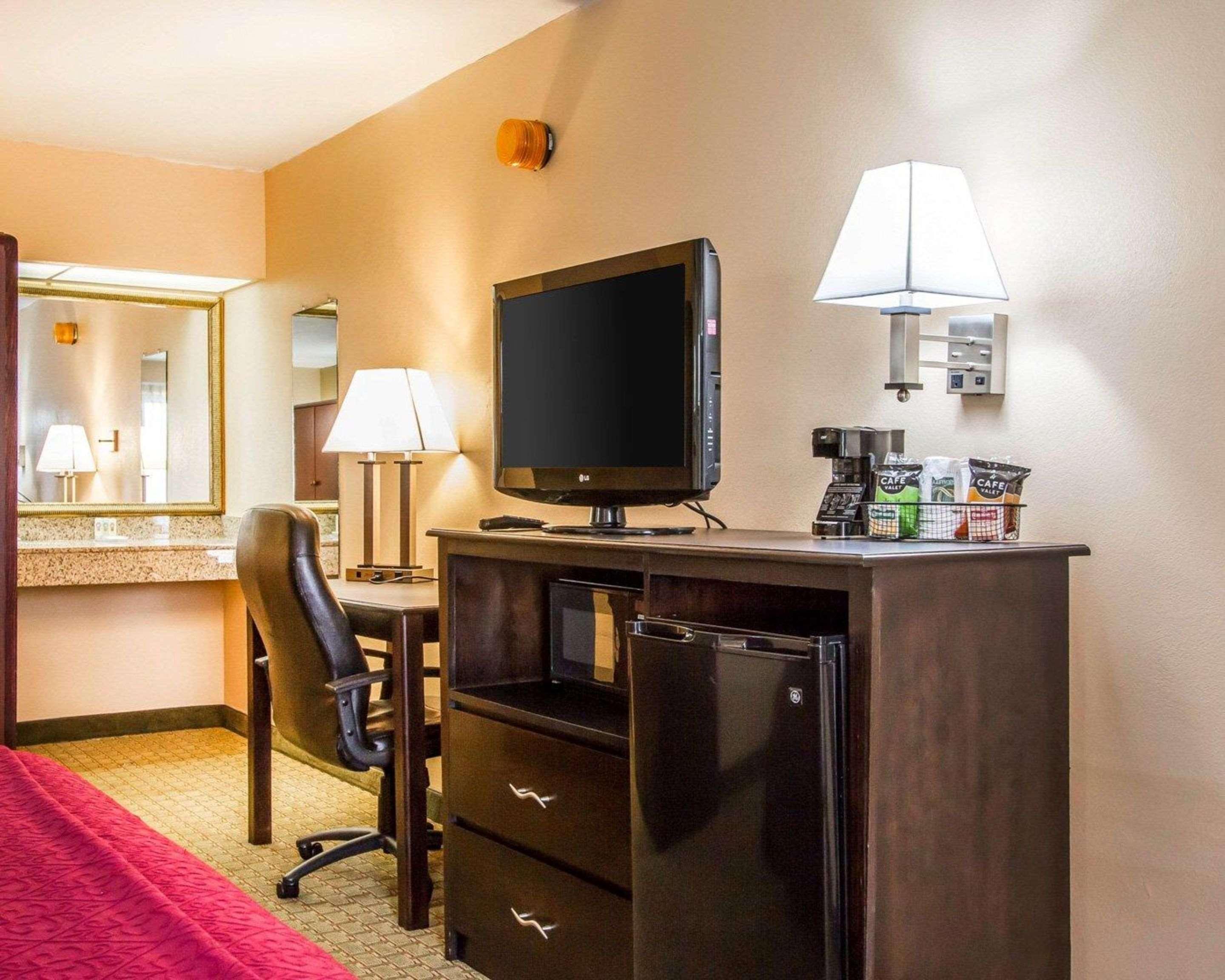 Quality Inn Foley Exteriör bild